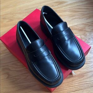 Salvatore Ferragamo Men's Black Loafers